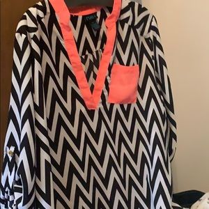 *RUE 21* Black Pink and white chevron blouse